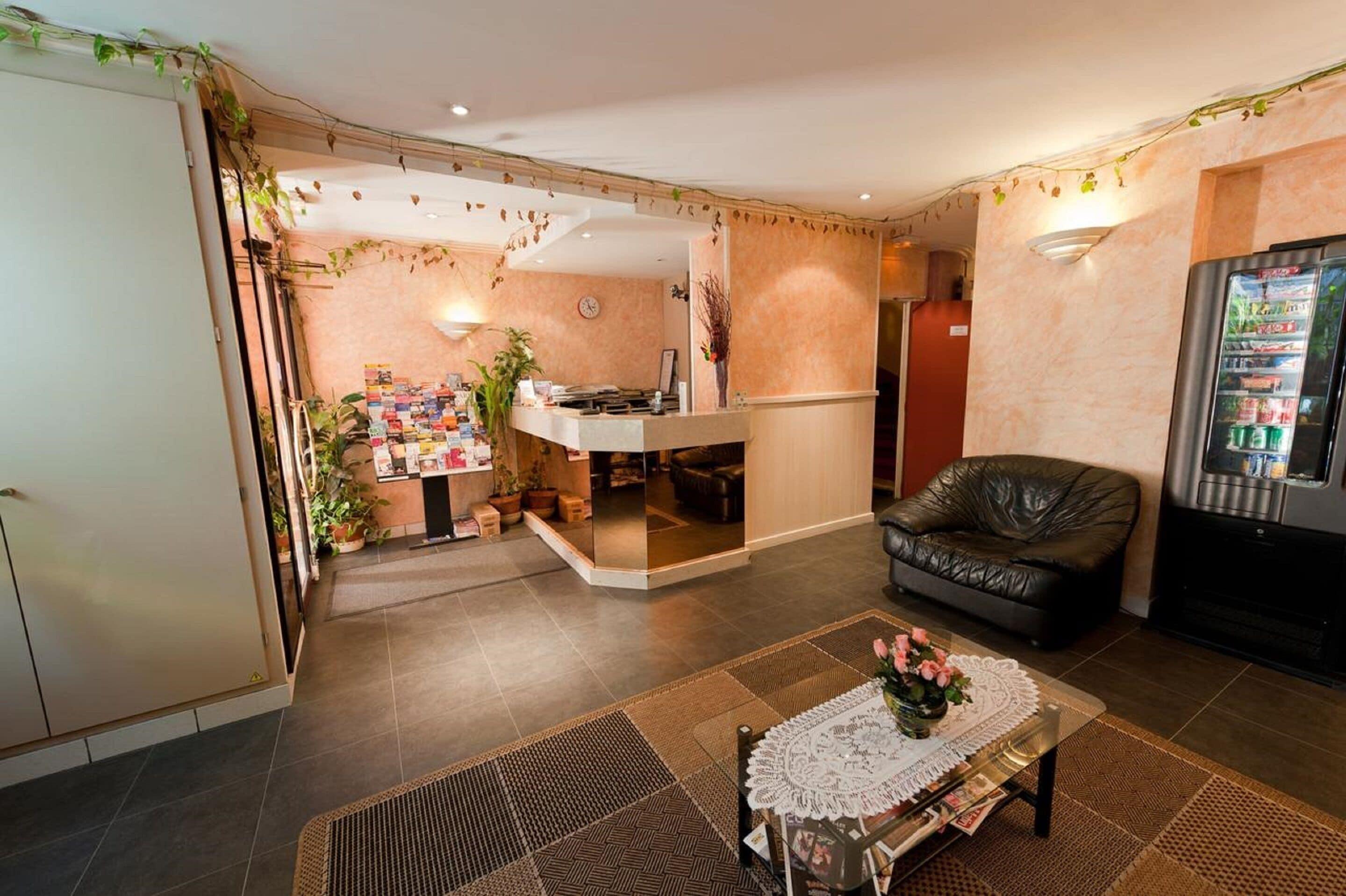 Royal Bergère Hotel 3*